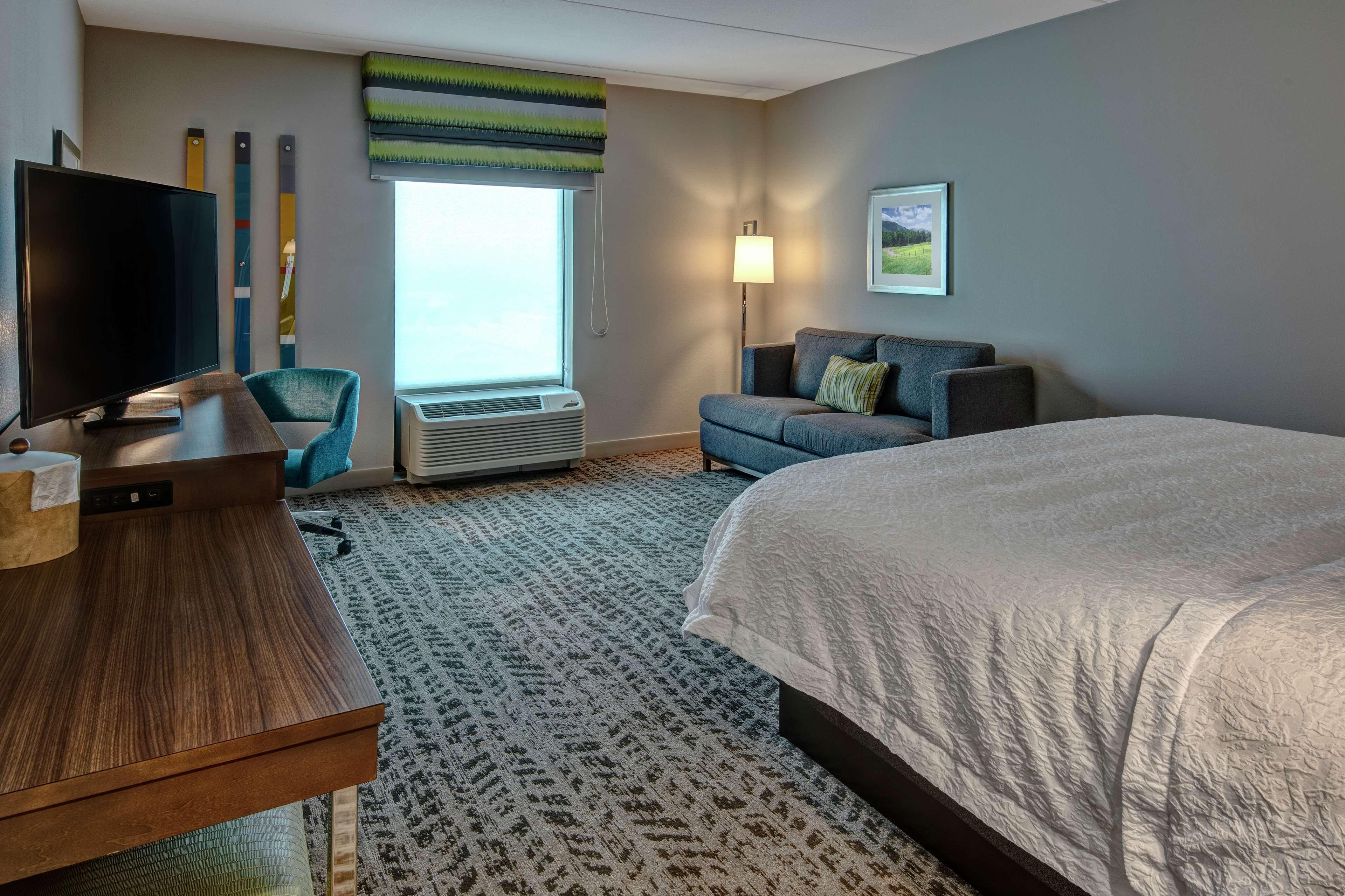 hampton inn and suites nashville goodlettsville