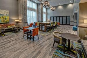 hampton inn and suites nashville goodlettsville