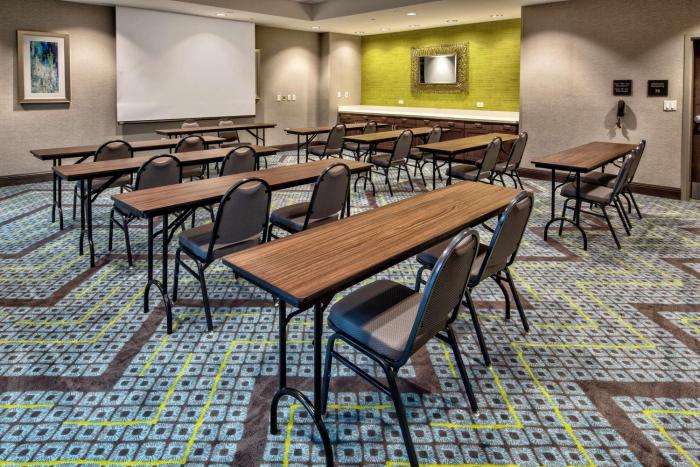 hampton inn and suites nashville goodlettsville