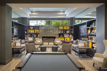 the summit hotel