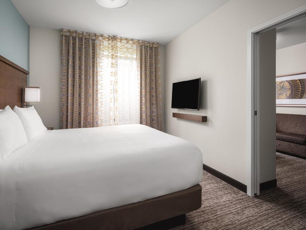 staybridge suites seattle south lake union by ihg