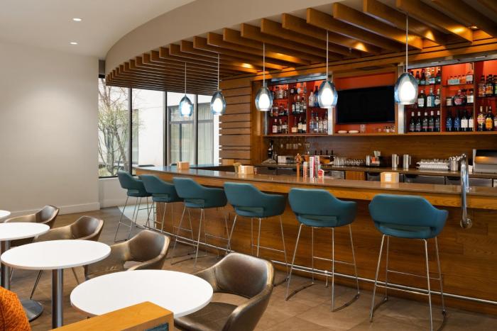 staybridge suites seattle south lake union by ihg