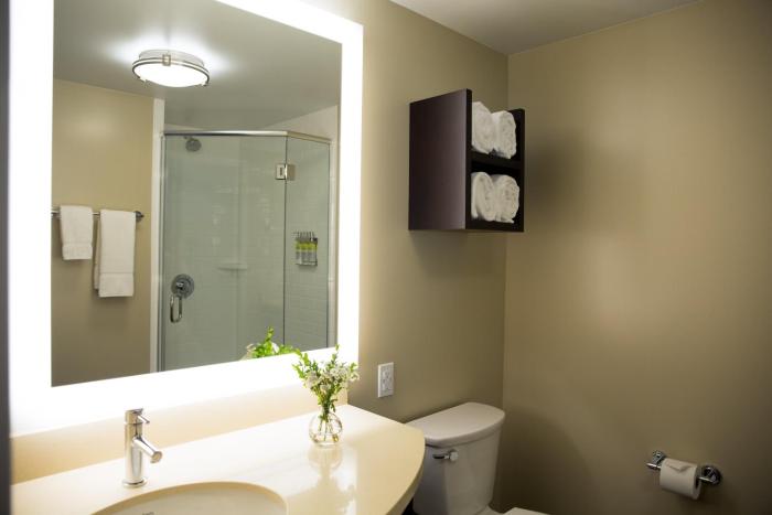 staybridge suites seattle south lake union by ihg