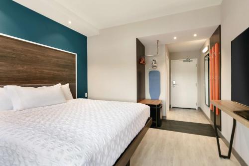 tru by hilton charlotte ayrsley