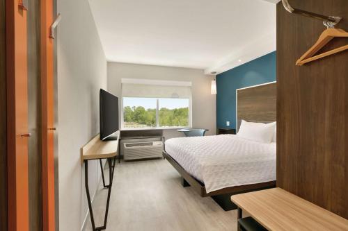 tru by hilton charlotte ayrsley