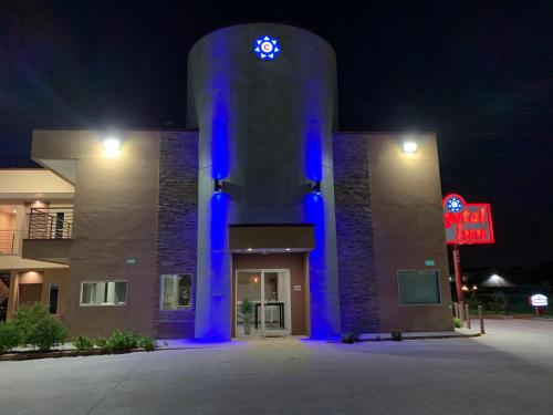 Crystal Inn - Sugar Land,Houston>>Harris County,3 star