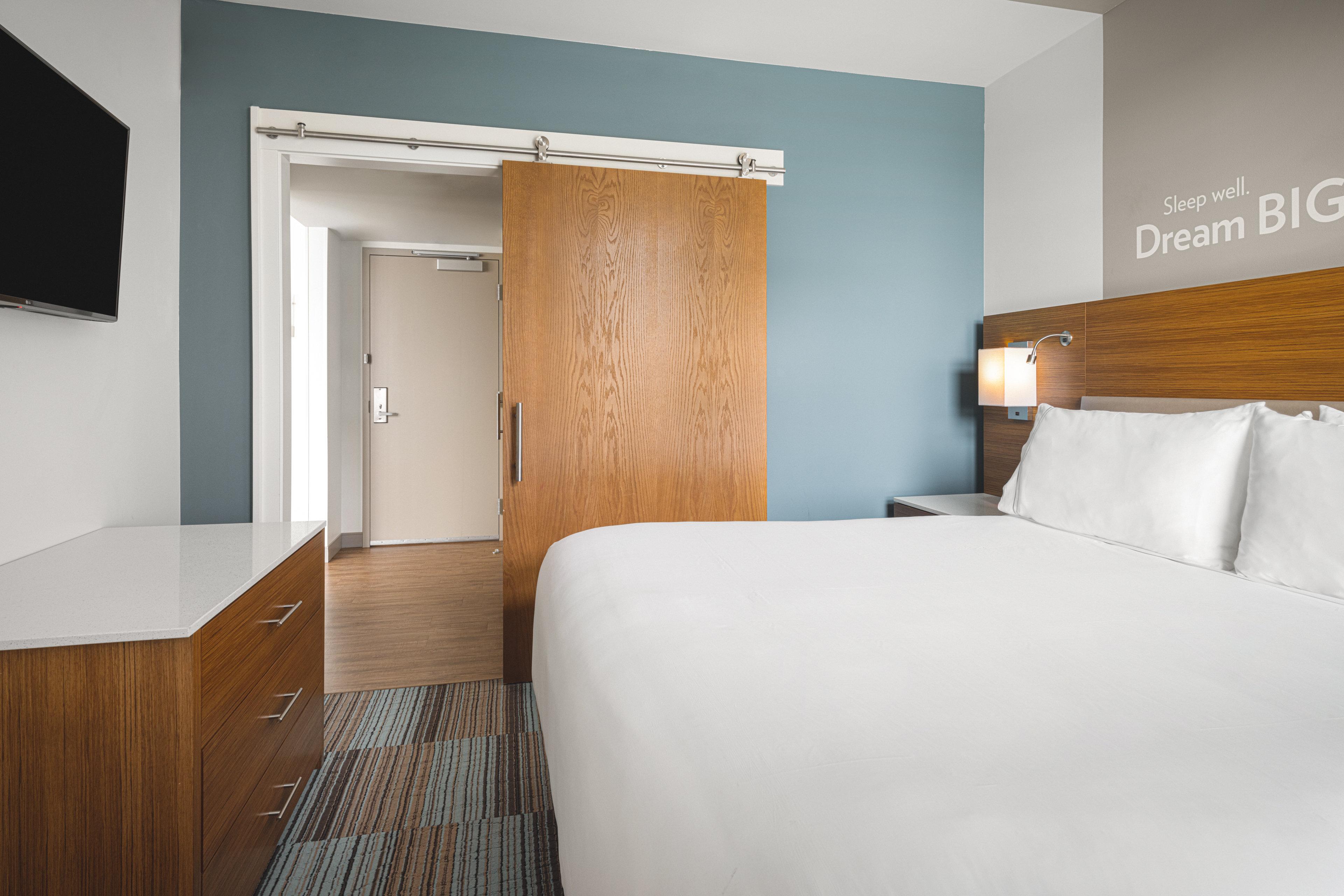 even hotel seattle downtown lake union by ihg