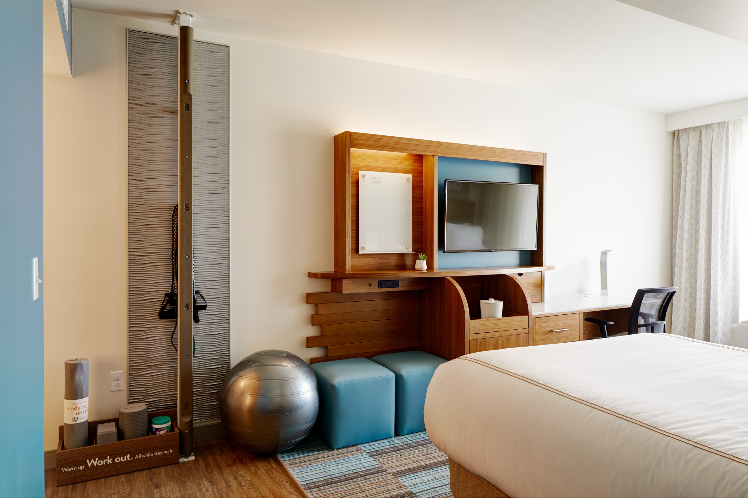 even hotel seattle downtown lake union by ihg