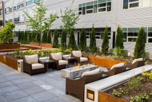 even hotel seattle downtown lake union by ihg