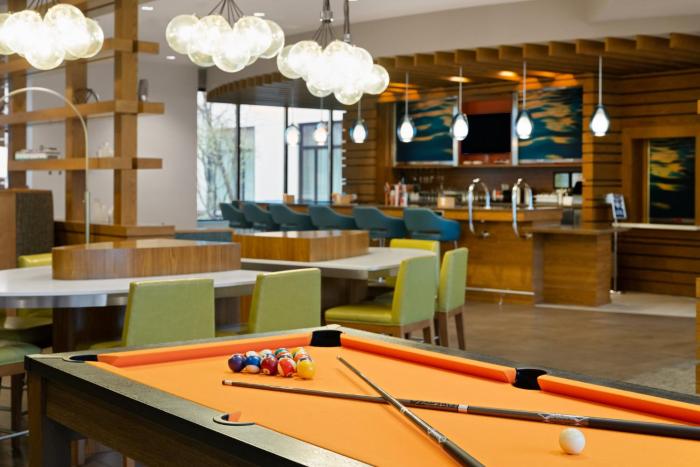 even hotel seattle downtown lake union by ihg