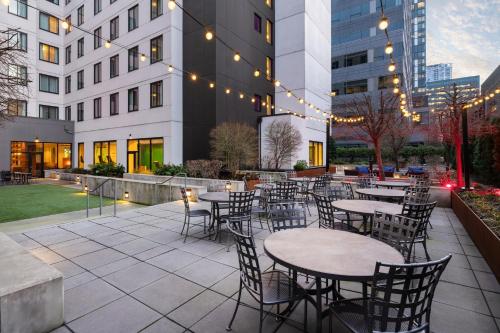 even hotel seattle downtown lake union by ihg