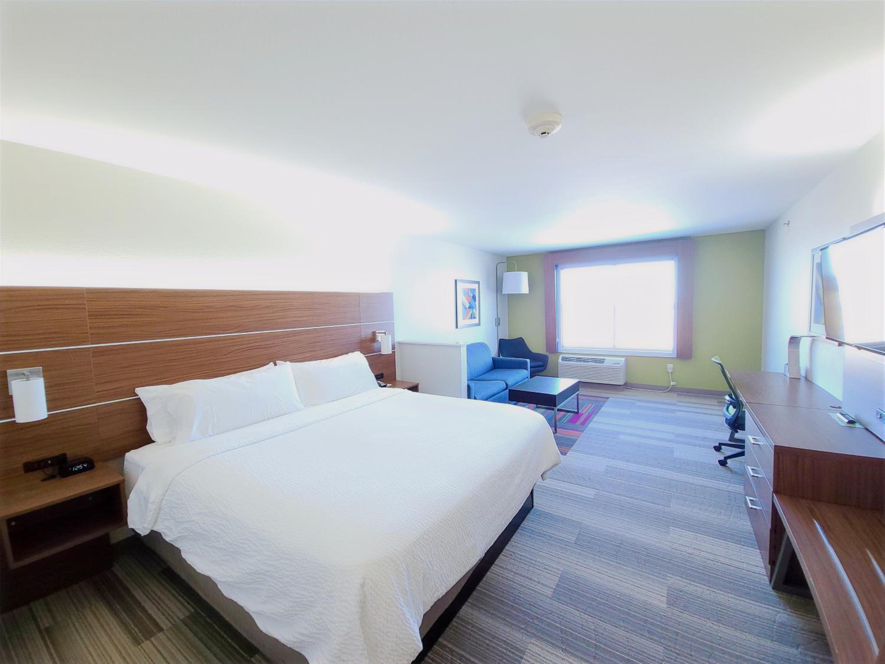 holiday inn express and suites nebraska city by ihg