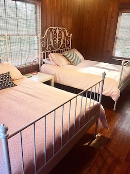 swamp rabbit inn travelers rest