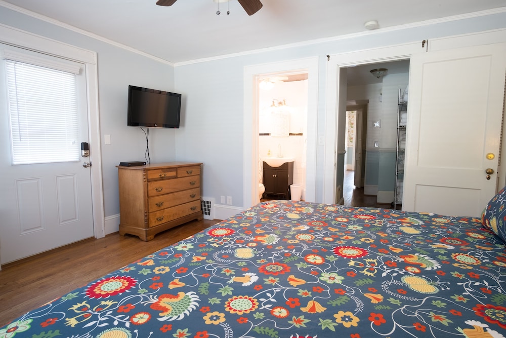 swamp rabbit inn travelers rest