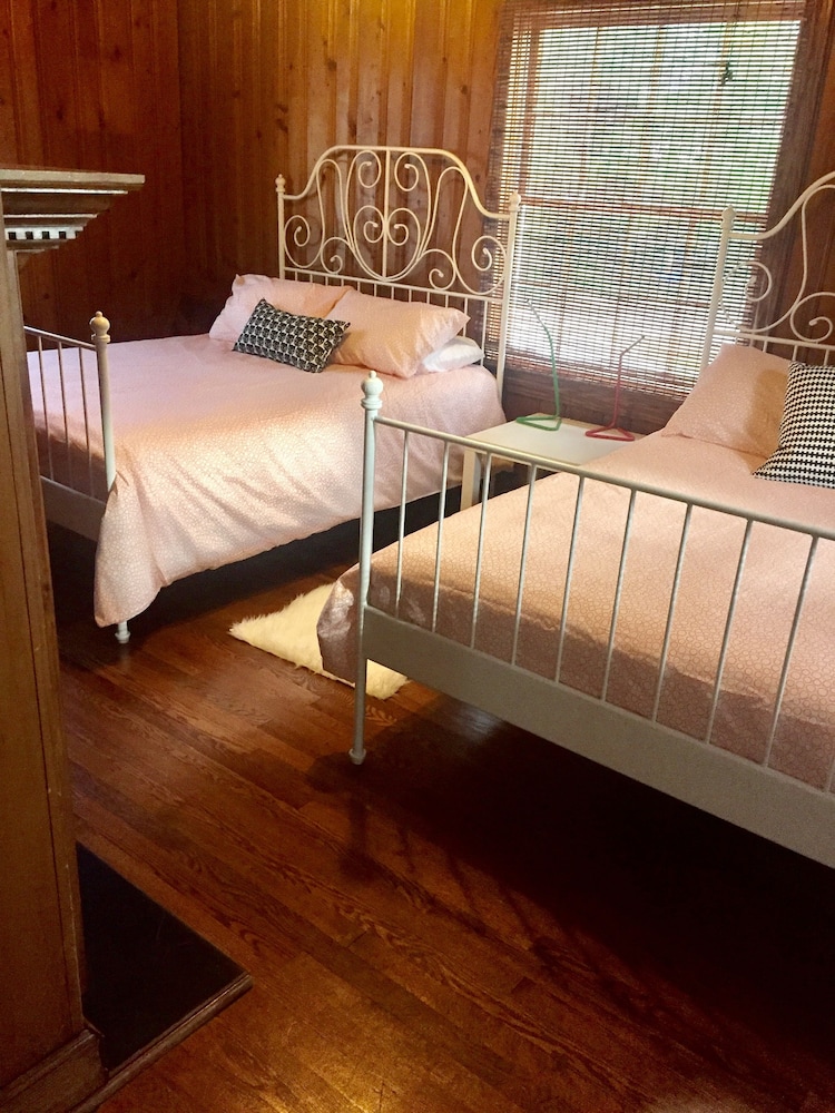 swamp rabbit inn travelers rest
