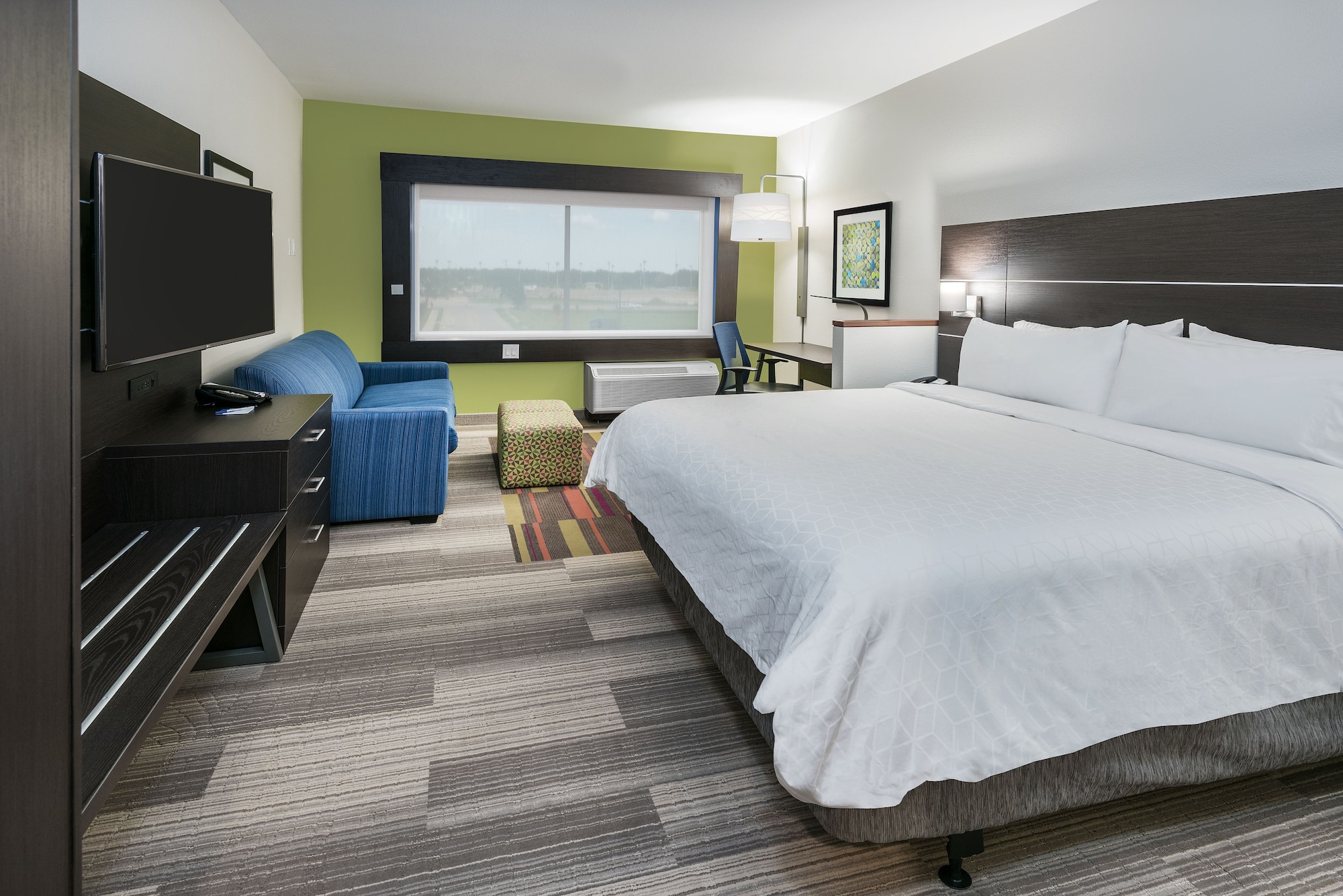 holiday inn express and suites bryan