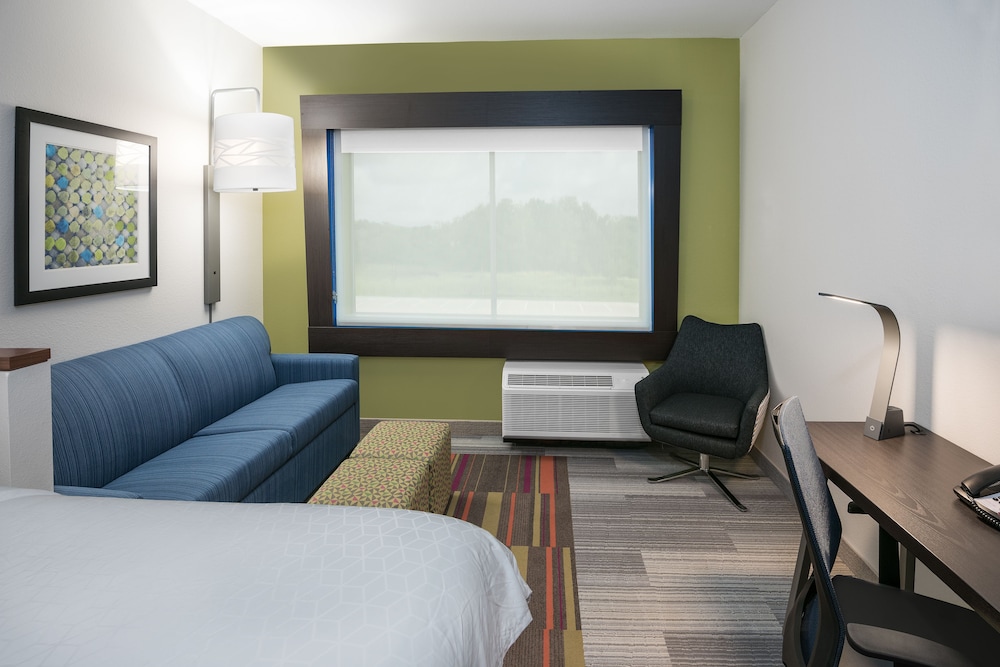 holiday inn express and suites bryan
