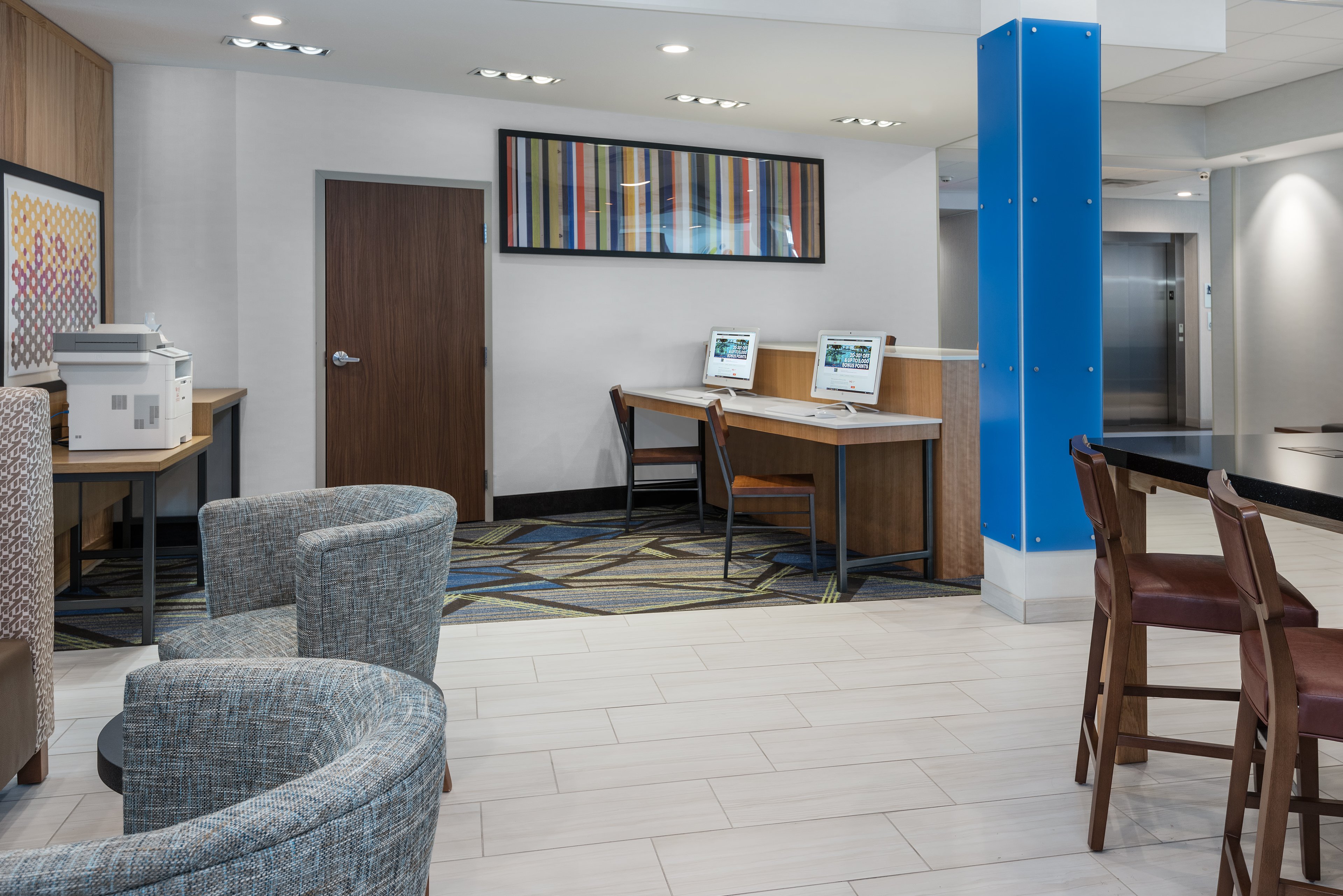 holiday inn express and suites bryan