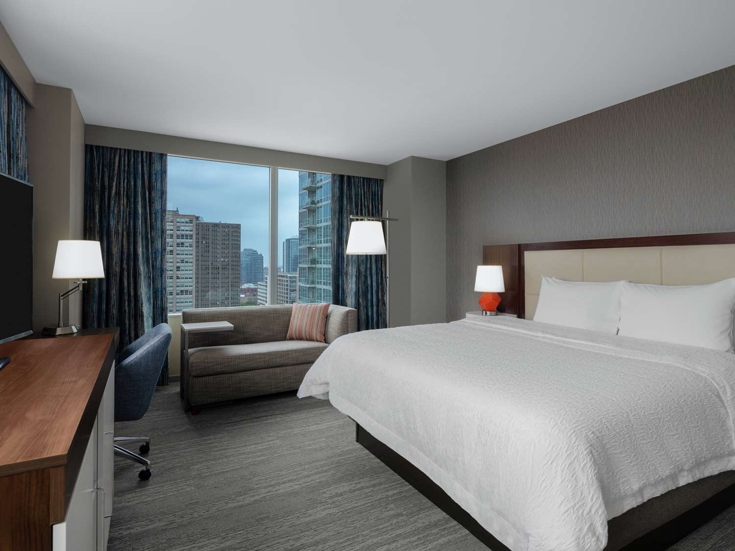 hampton inn chicago mccormick place