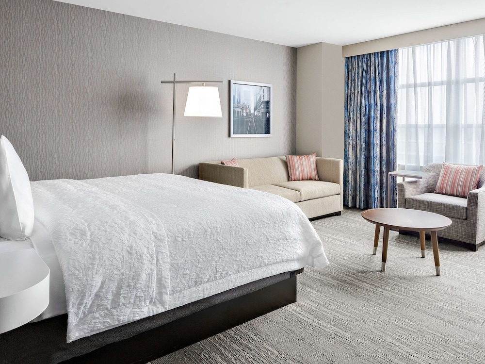 hampton inn chicago mccormick place