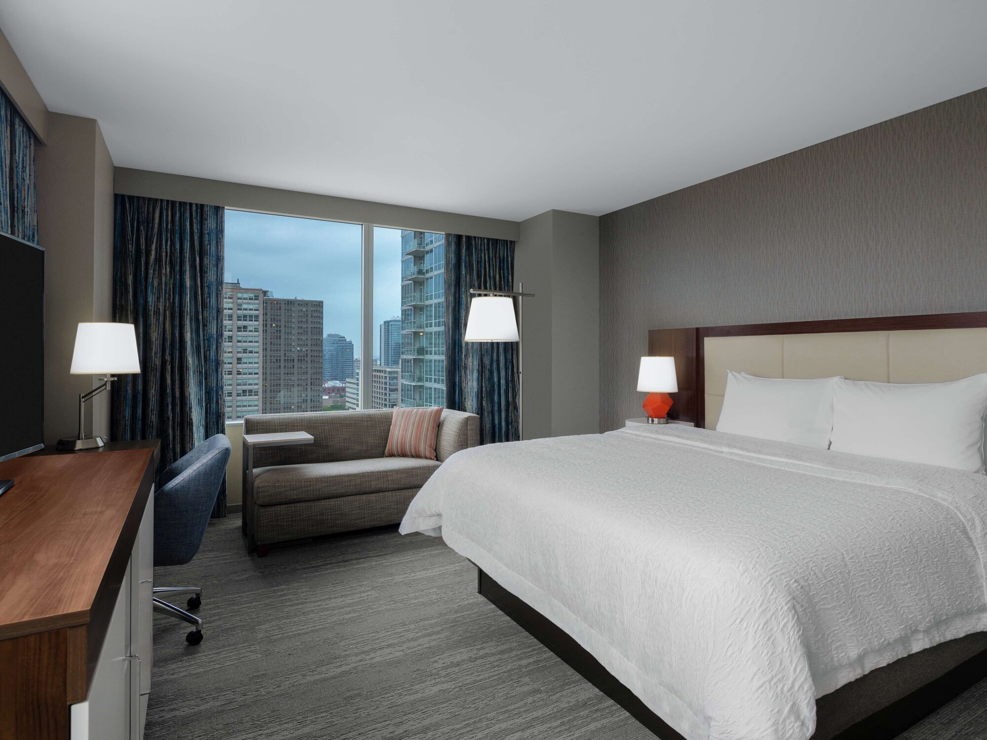 hampton inn chicago mccormick place