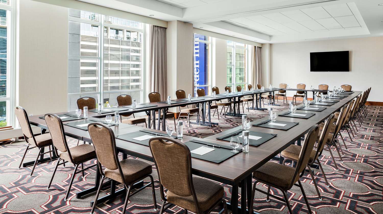 hampton inn chicago mccormick place
