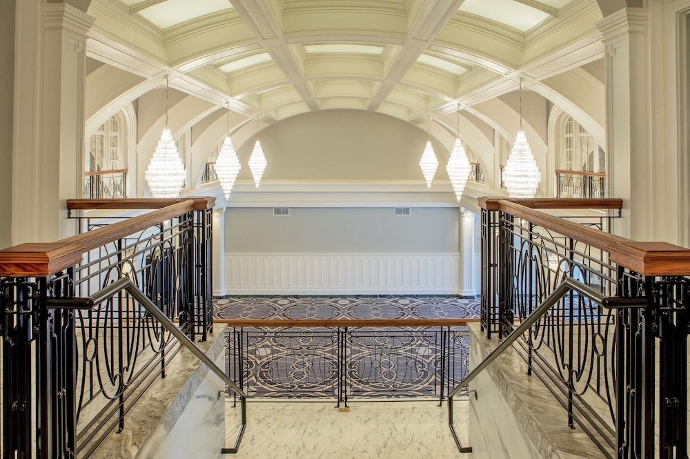 the virginian lynchburg curio collection by hilton