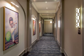 the virginian lynchburg curio collection by hilton