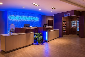 fairfield inn and suites st louis westport