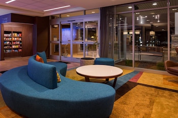 fairfield inn and suites st louis westport