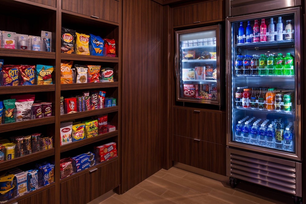 fairfield inn and suites st louis westport