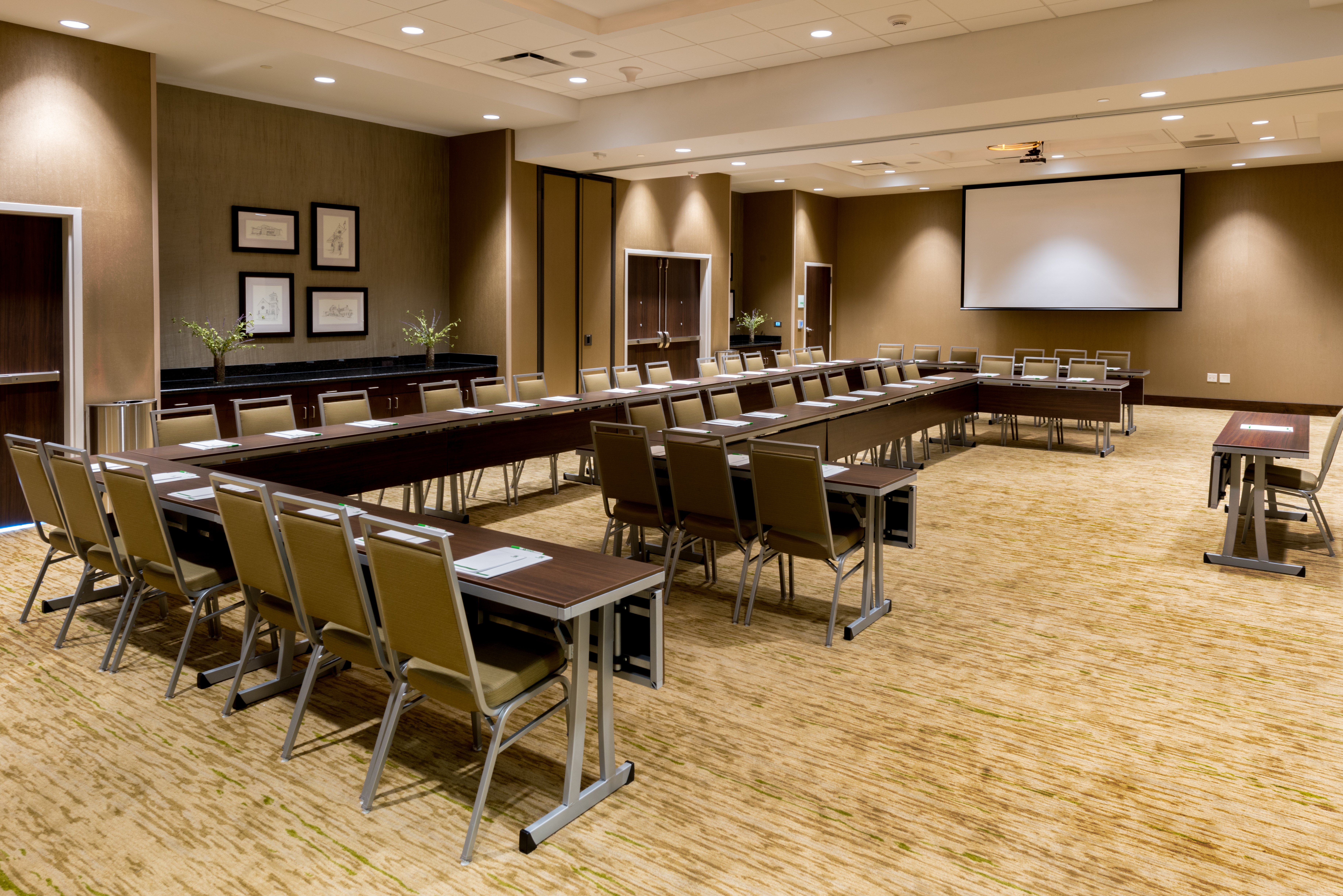 holiday inn lexington hamburg by ihg