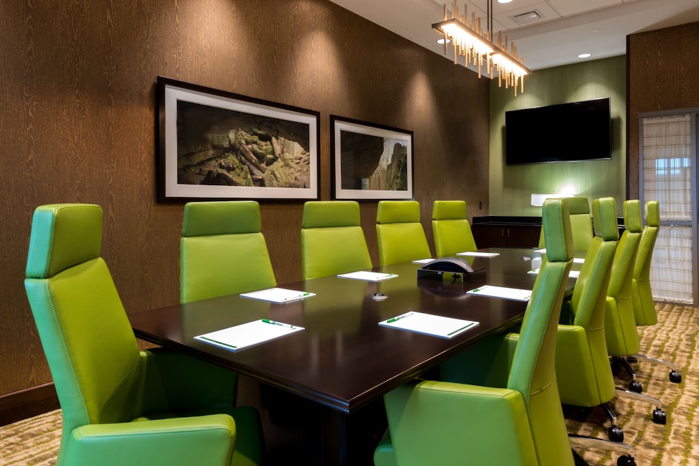 holiday inn lexington hamburg by ihg