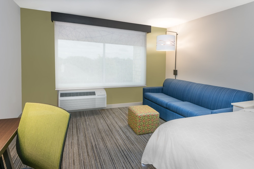 holiday inn express and suites missouri city west