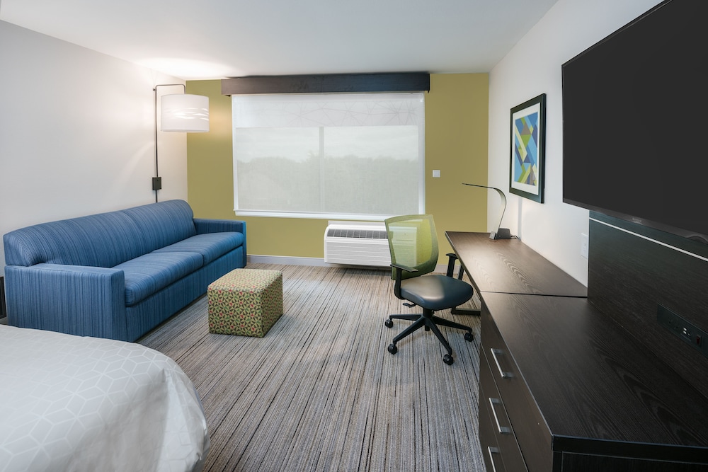 holiday inn express and suites missouri city west