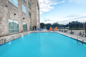 Holiday Inn Express & Suites Missouri City West,Kingwood>>Houston,4 star