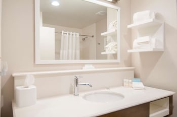 hampton inn opelousas