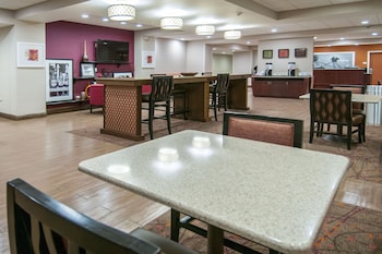 hampton inn opelousas