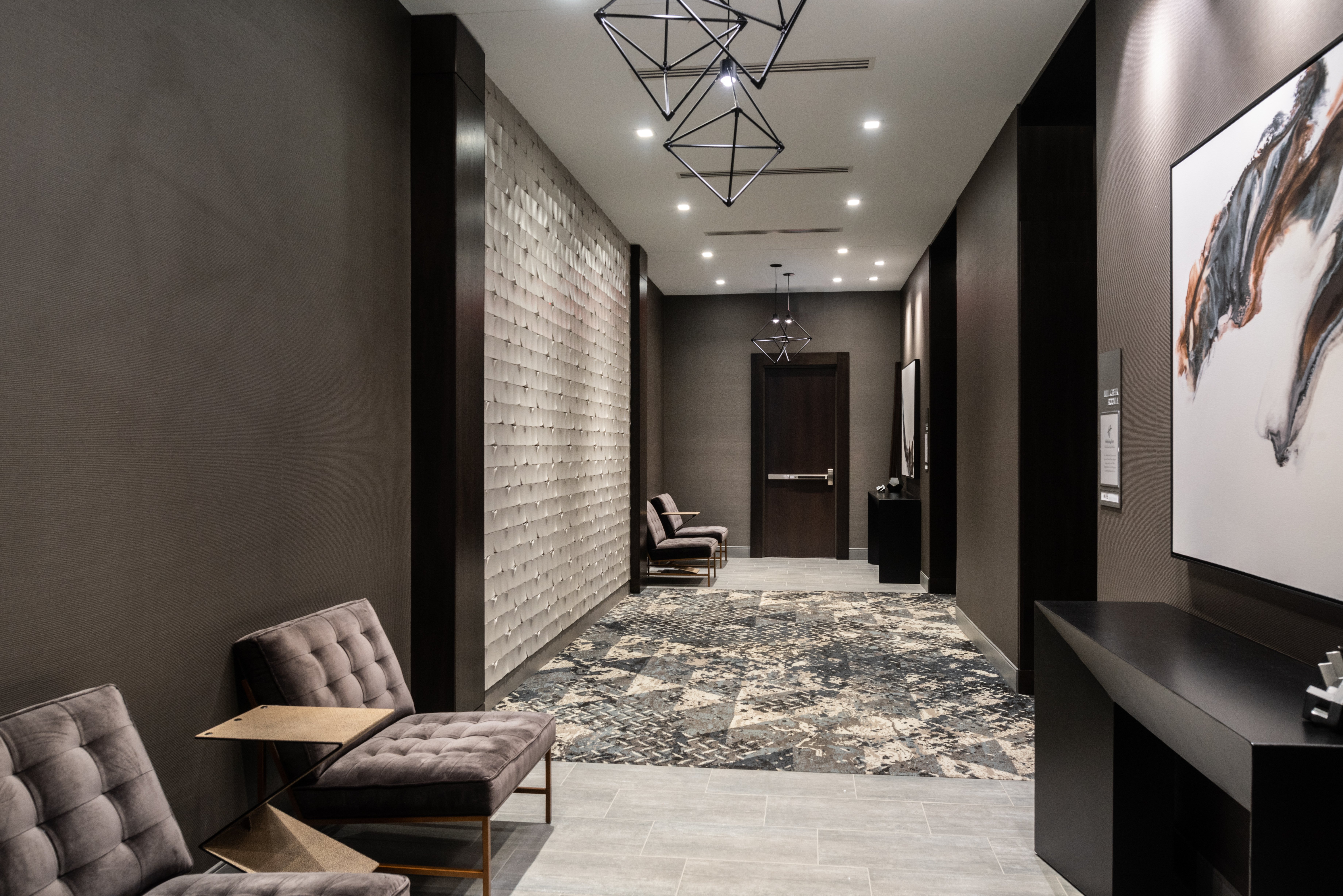 holiday inn boston logan airport chelsea by ihg