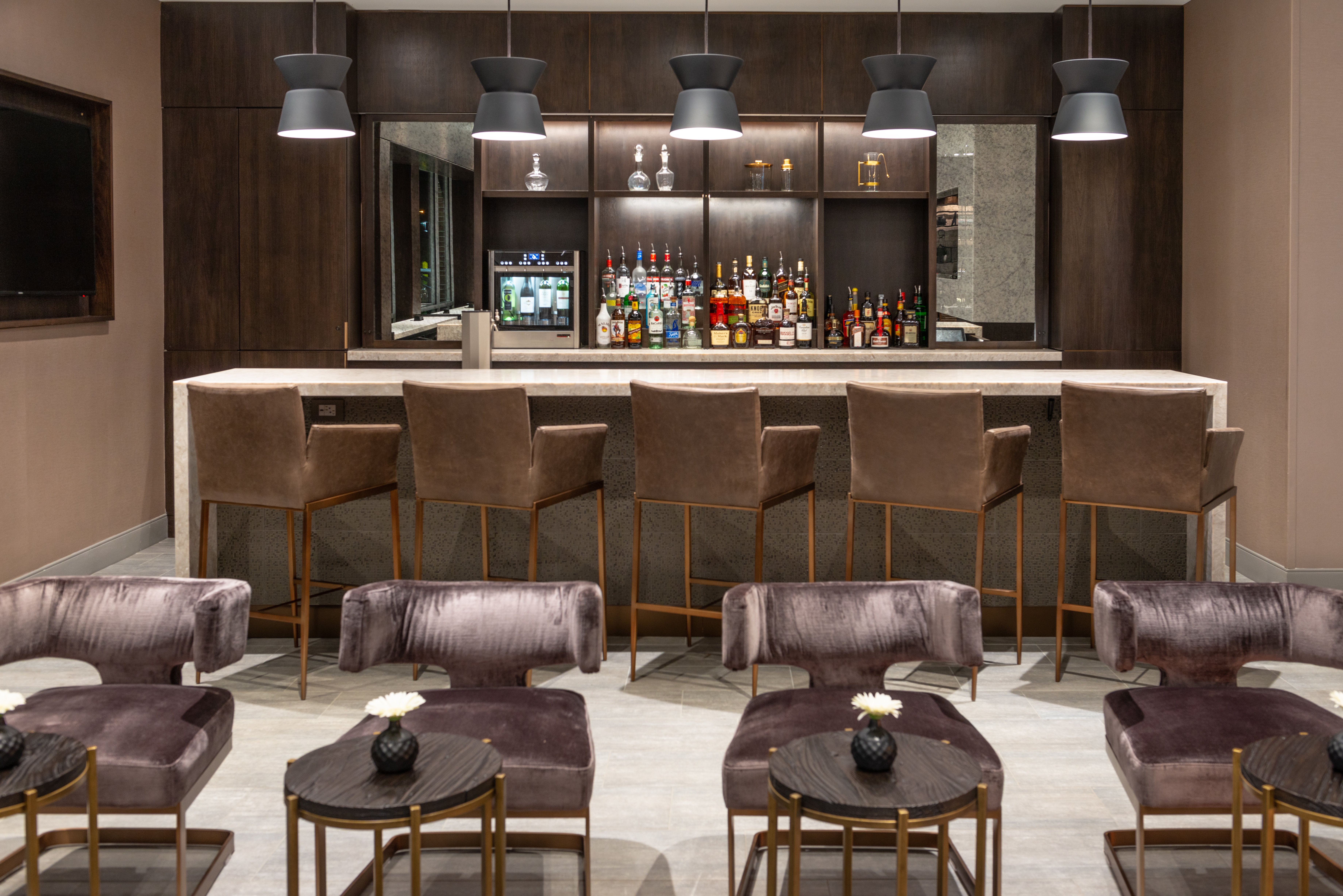 holiday inn boston logan airport chelsea by ihg