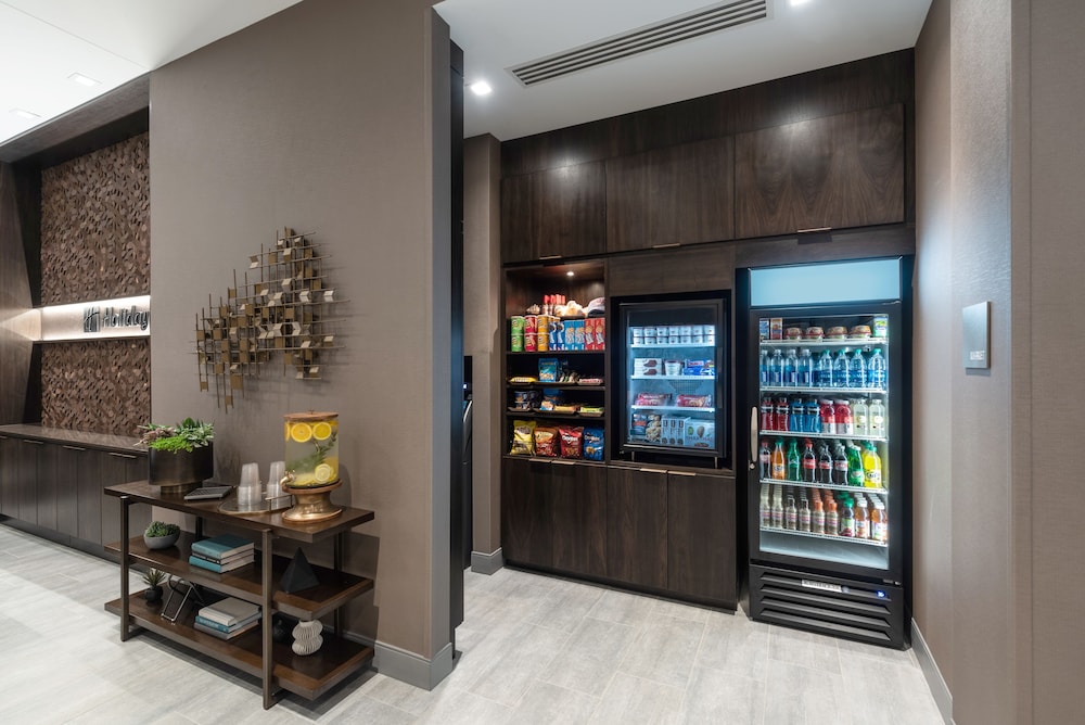 holiday inn boston logan airport chelsea by ihg