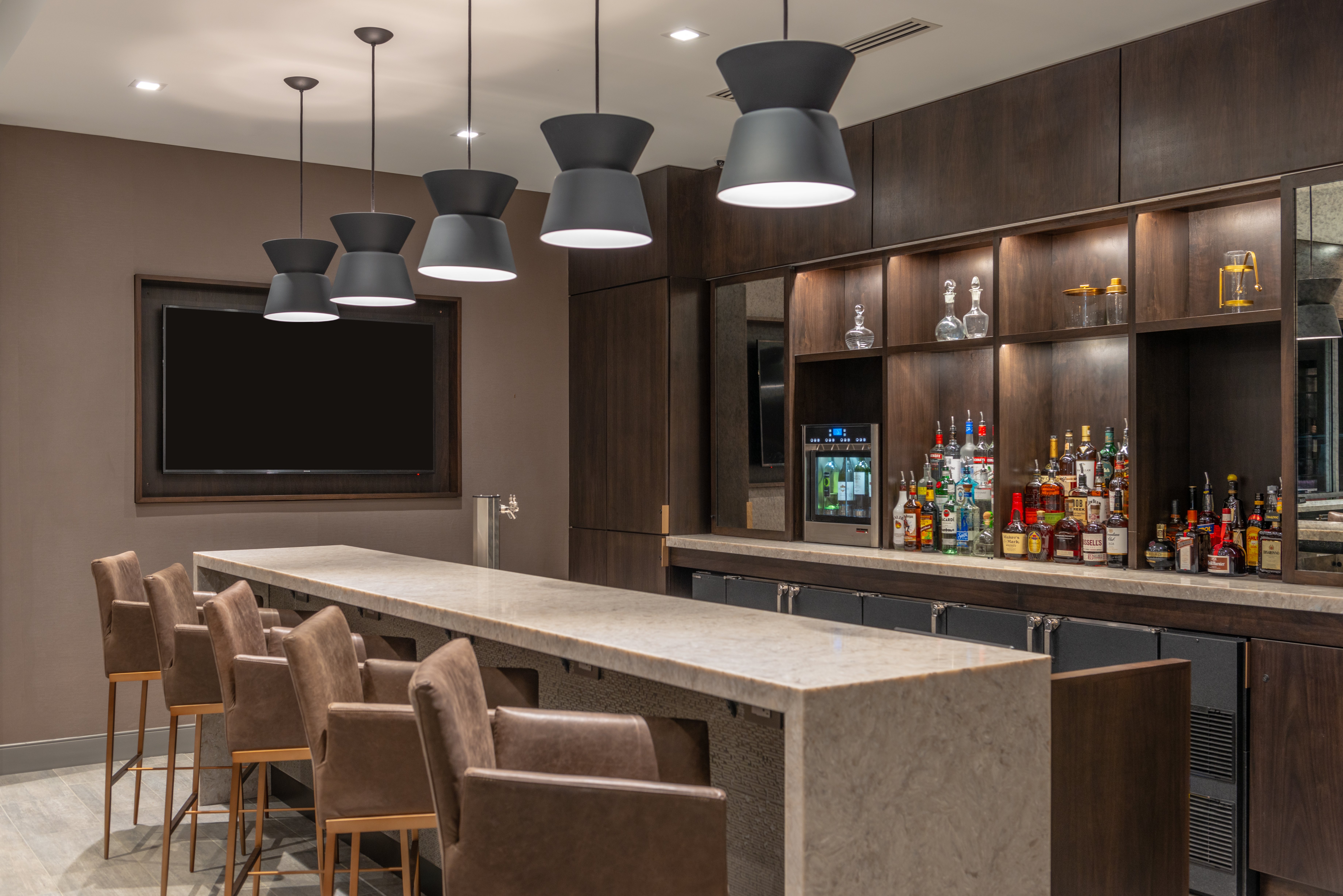 holiday inn boston logan airport chelsea by ihg