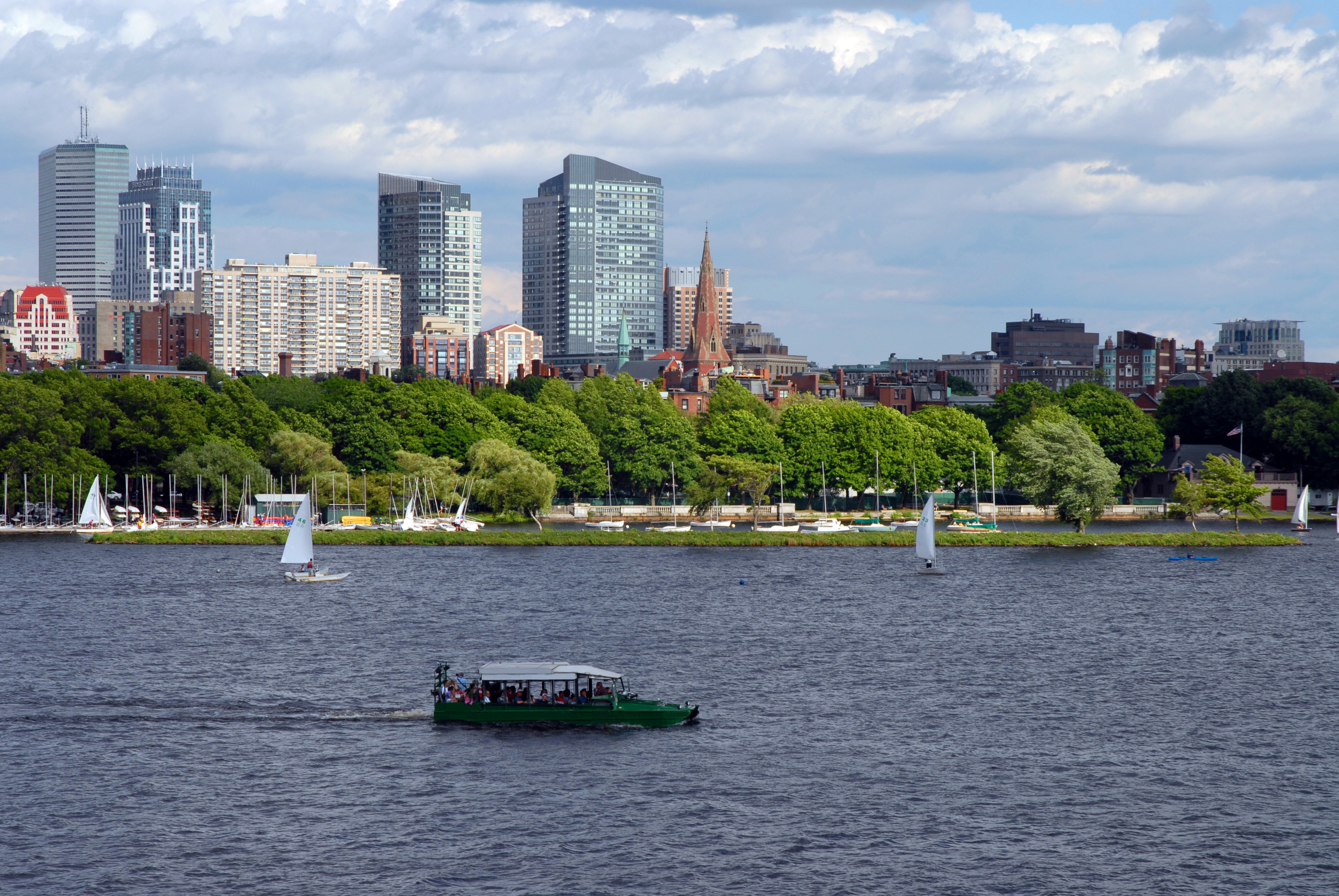 holiday inn boston logan airport chelsea by ihg
