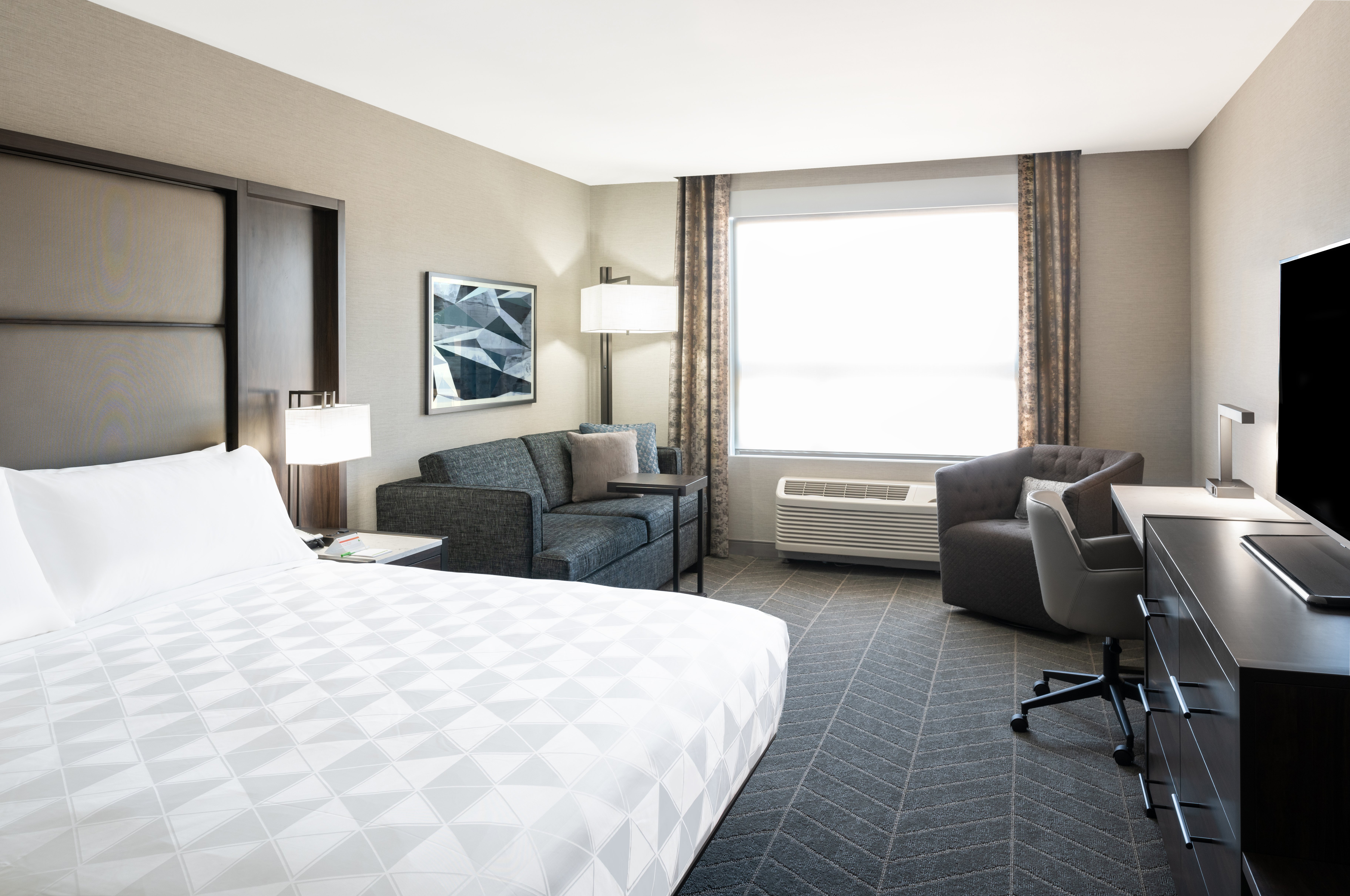 holiday inn boston logan airport chelsea by ihg