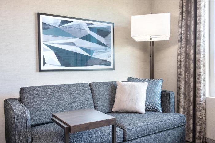 holiday inn boston logan airport chelsea by ihg