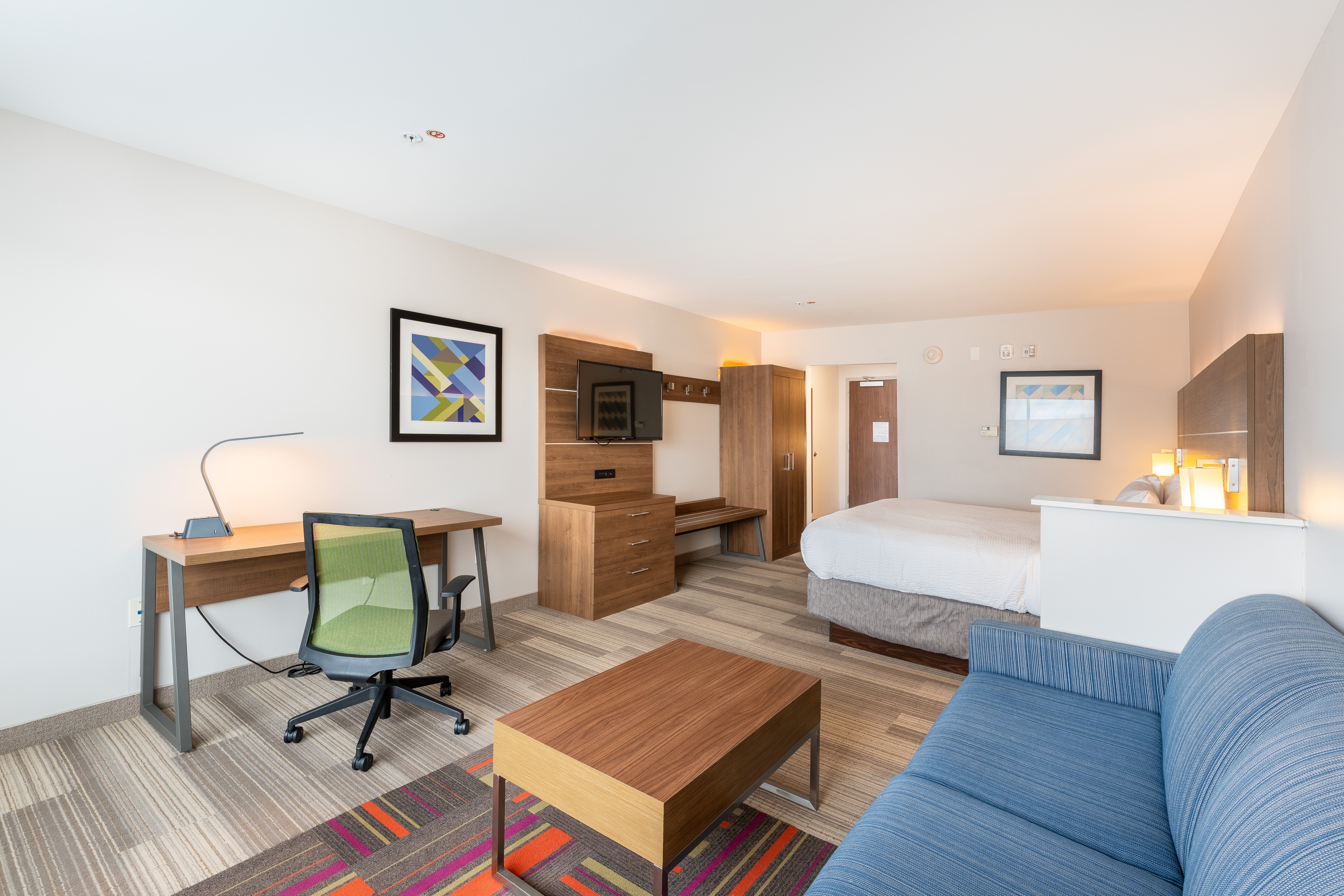 holiday inn express and suites nashville north springfield