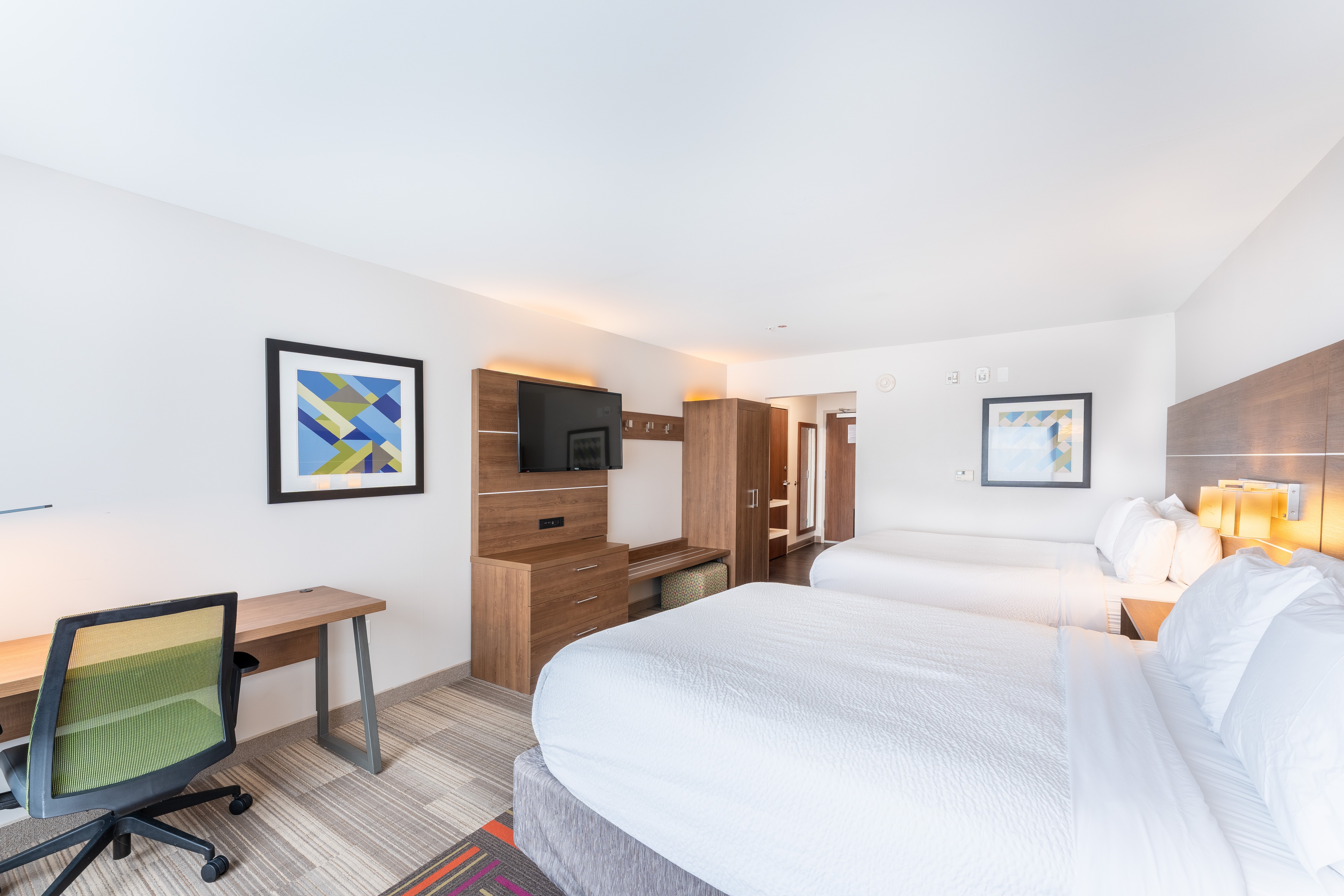 holiday inn express and suites nashville north springfield