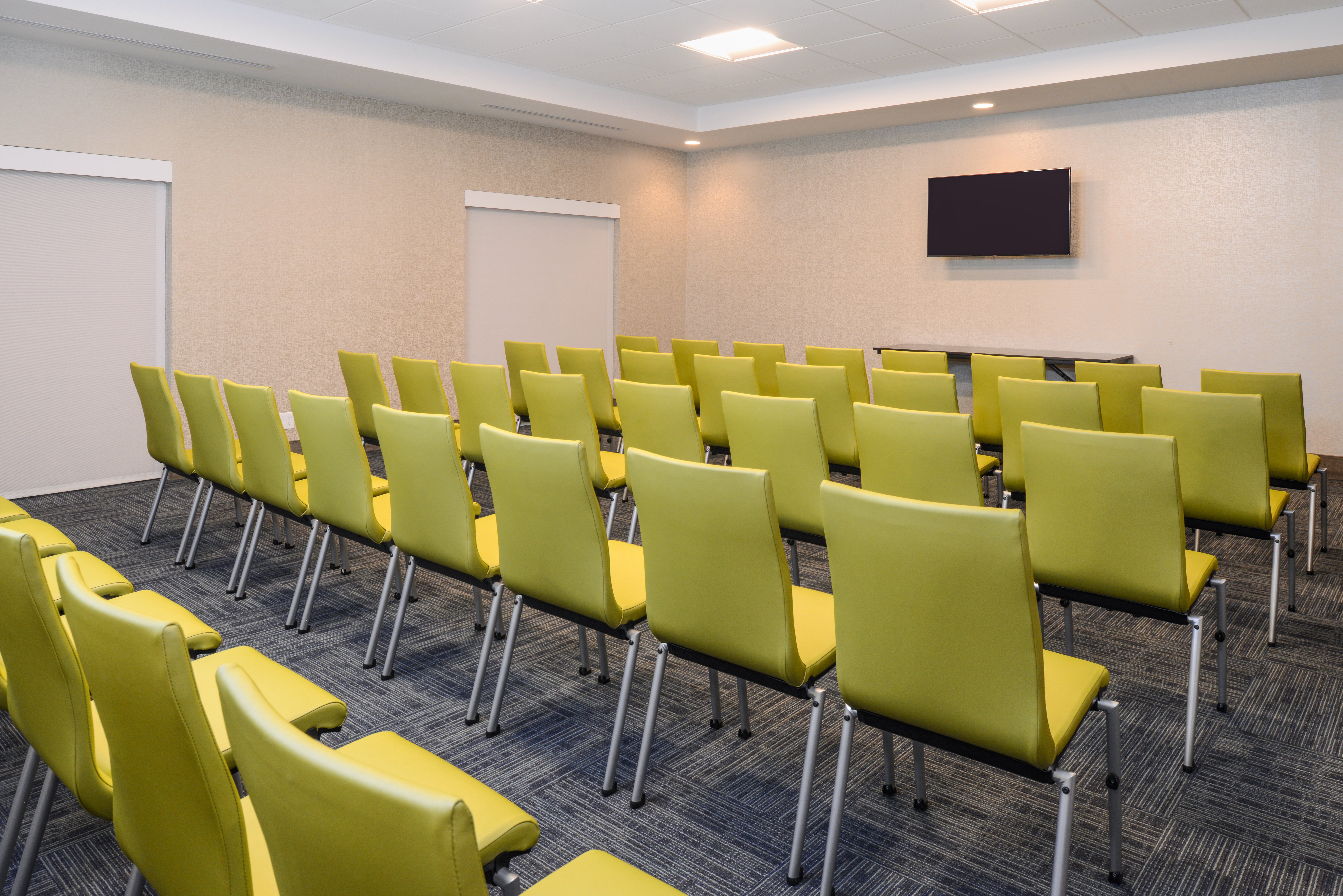 holiday inn express and suites alachua gainesville area