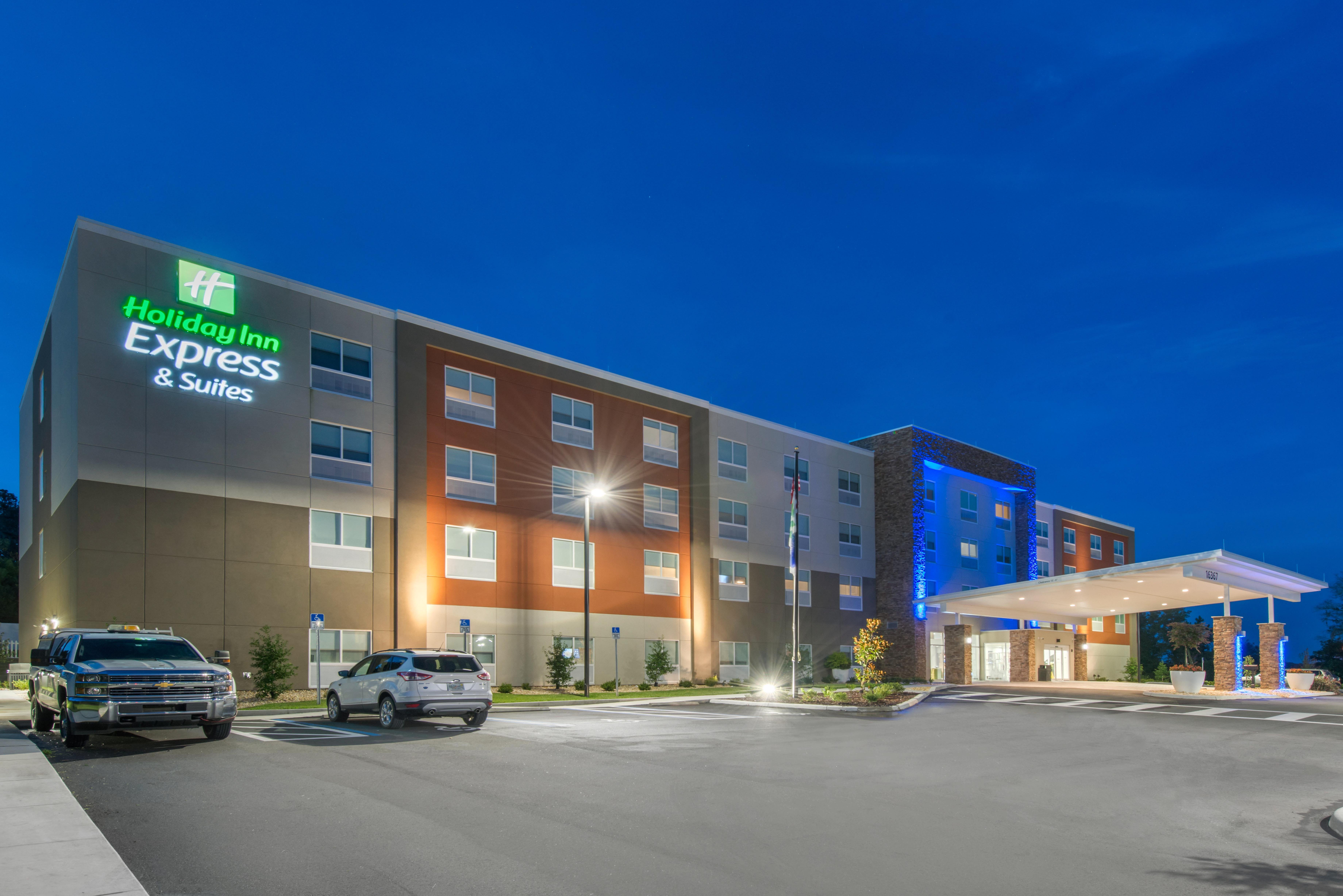 holiday inn express and suites alachua gainesville area