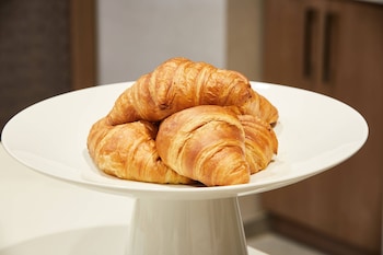 Ac Hotel By Marriott Dallas By The Galleria,In Dallas (Addison - Galleria),4 star